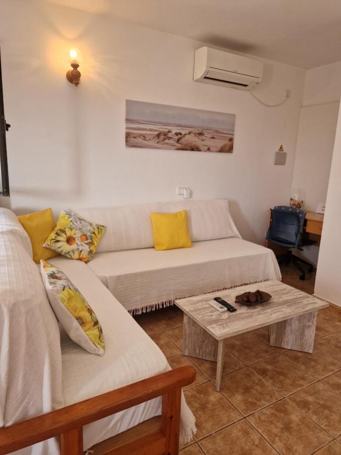 Viviendas Es Carnatge, Can Mestre Playa Migjorn Εξωτερικό φωτογραφία
