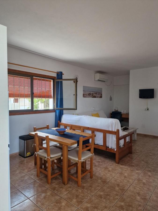 Viviendas Es Carnatge, Can Mestre Playa Migjorn Εξωτερικό φωτογραφία